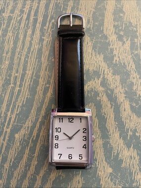 Vintage Unbranded Large Rectangle Face Wristwatch